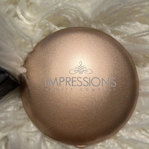 IMPRESSIONS LED COMPACT MIRROR - Picture 2 of 5